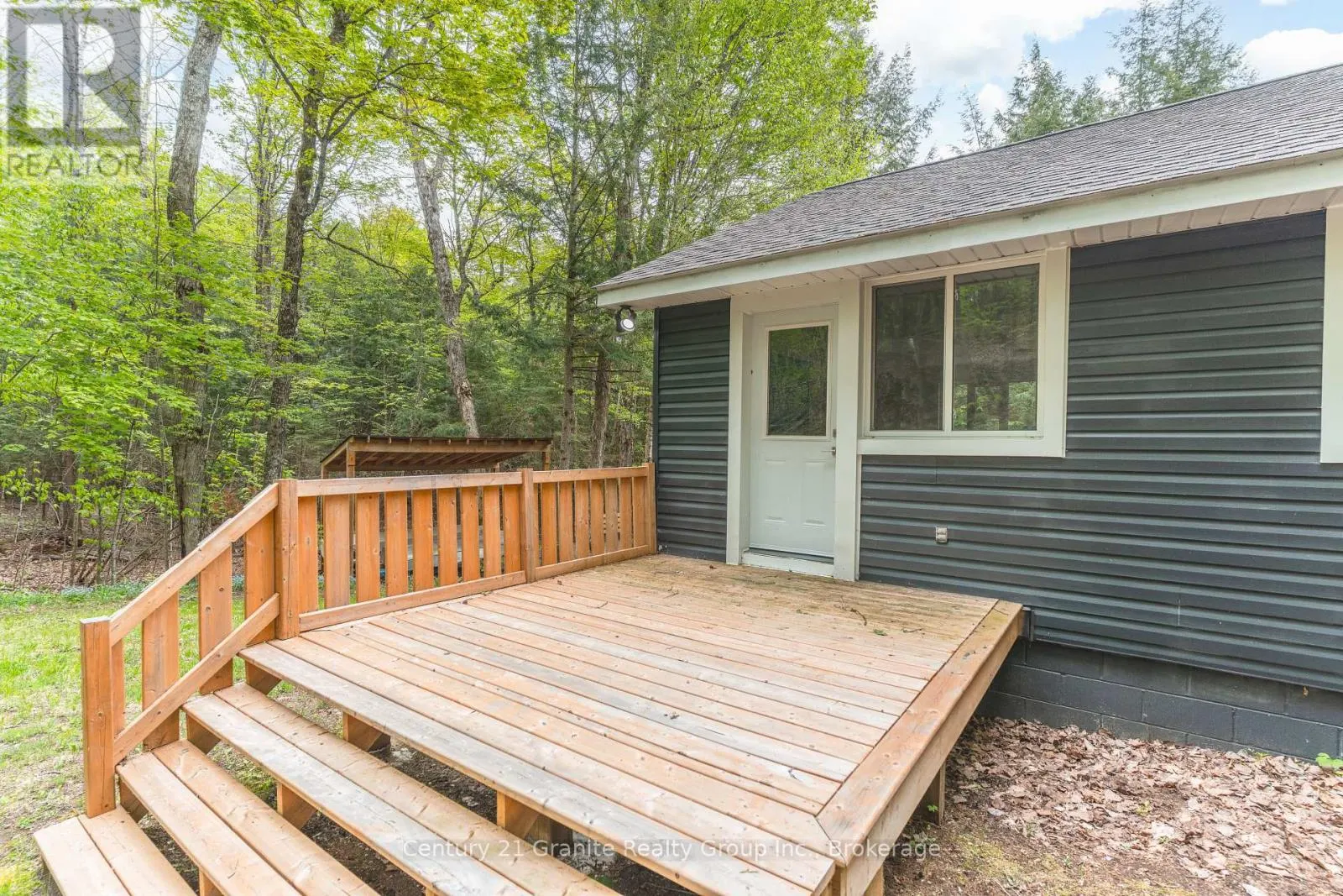 7032 COUNTY ROAD 121