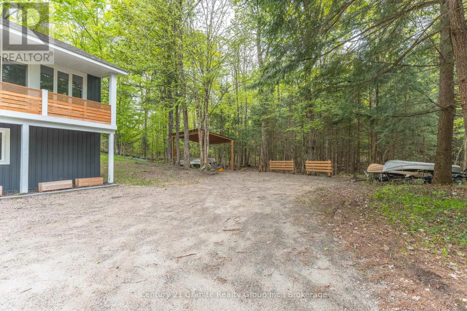 7032 COUNTY ROAD 121