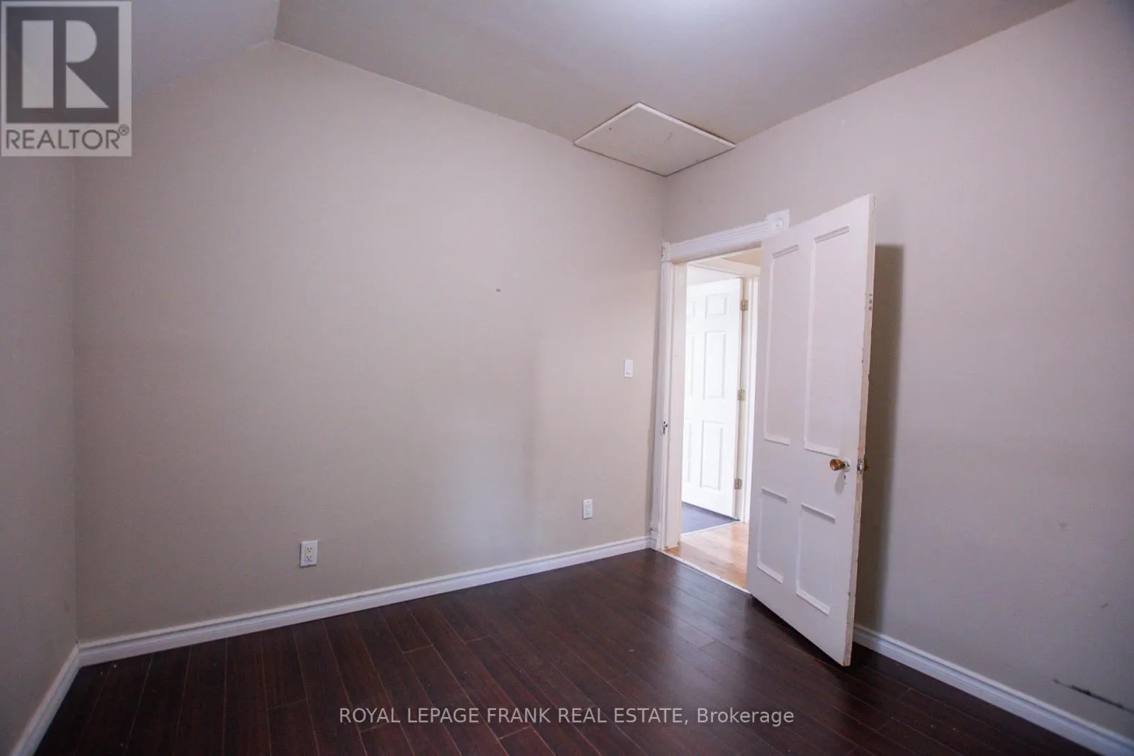 340 REGINA STREET