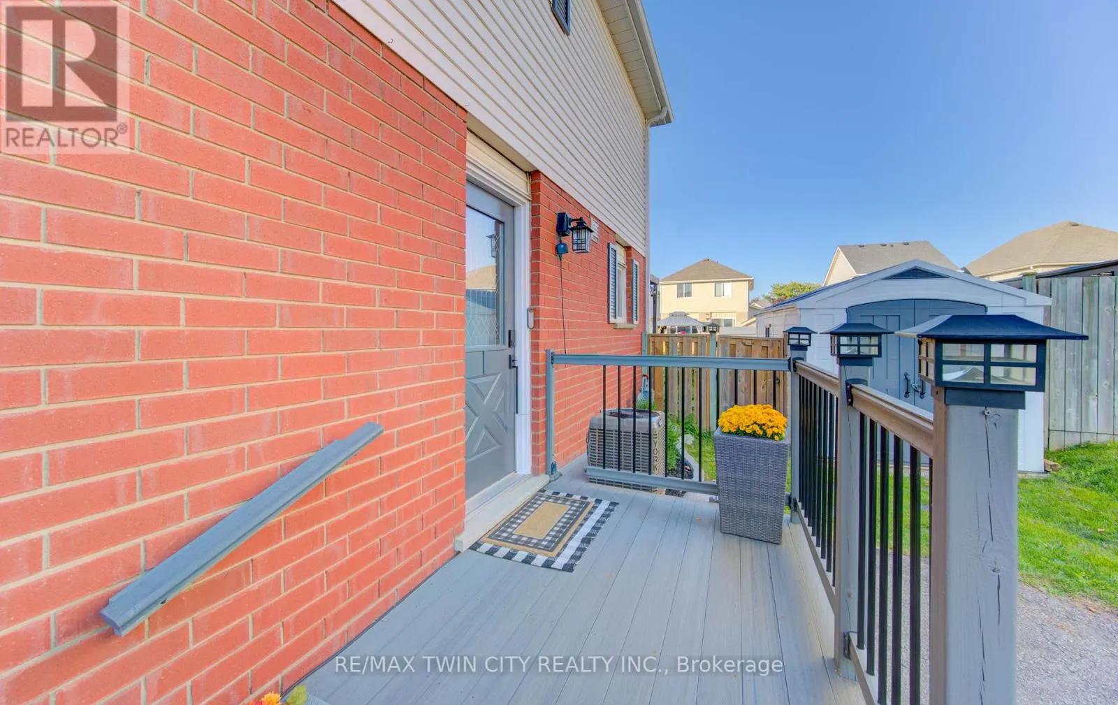 563 MORTIMER DRIVE