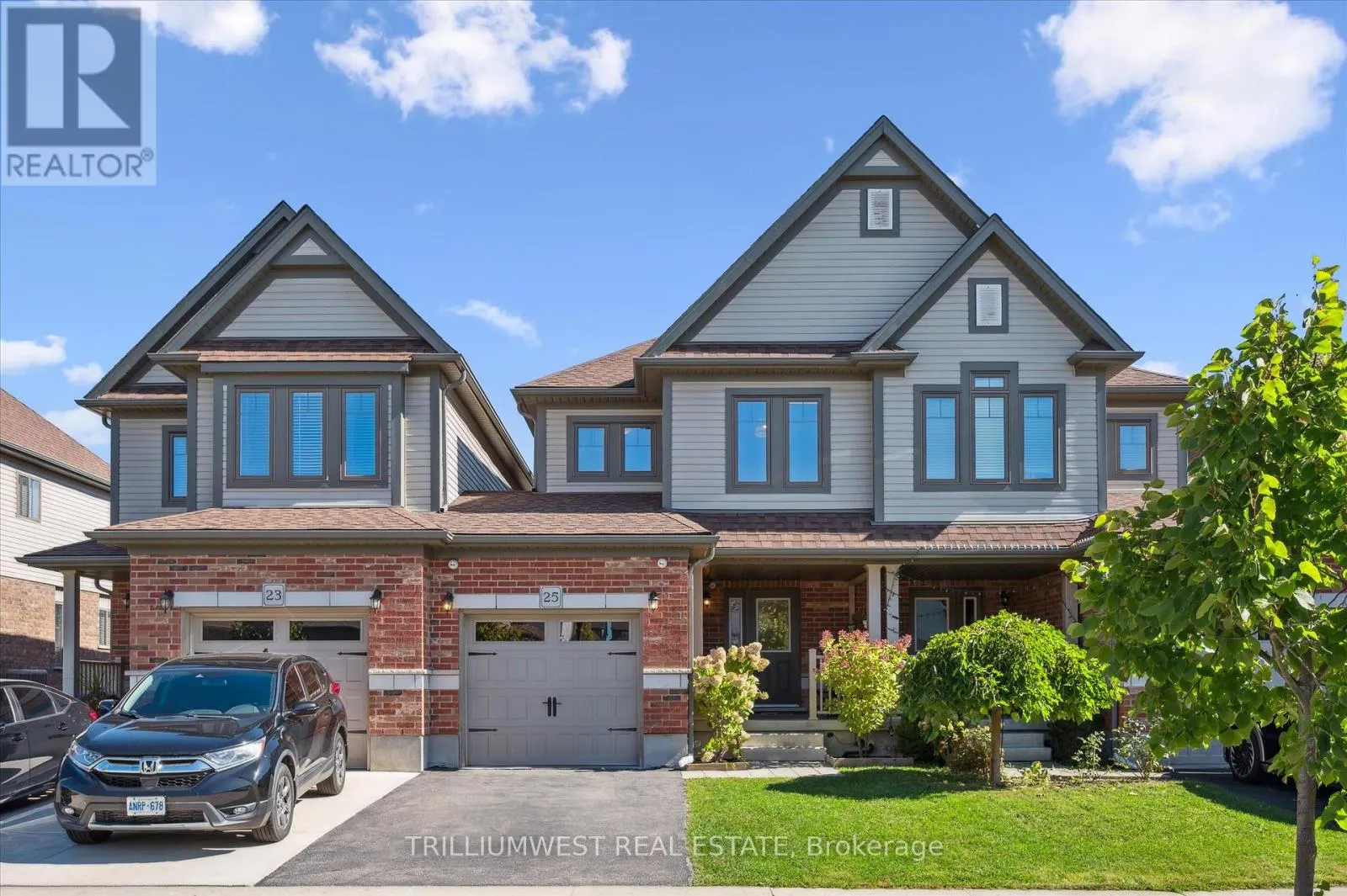 25 SANDYBAY AVENUE
