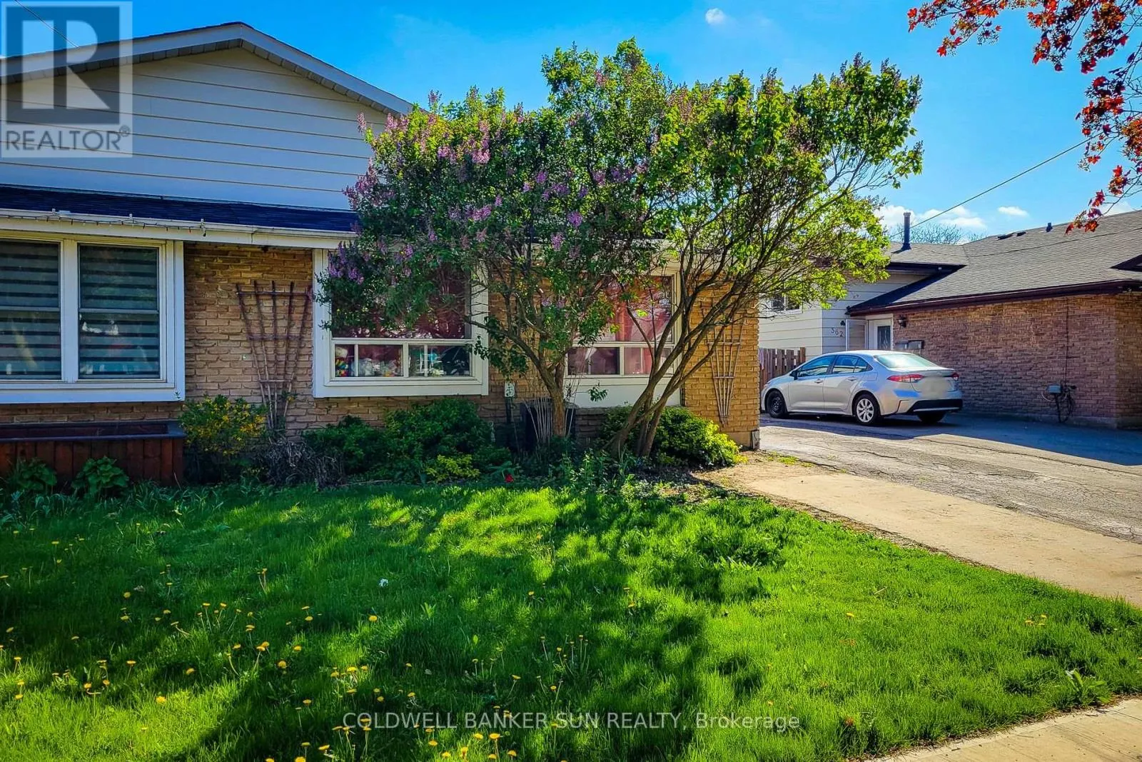 566 GREENHILL AVENUE