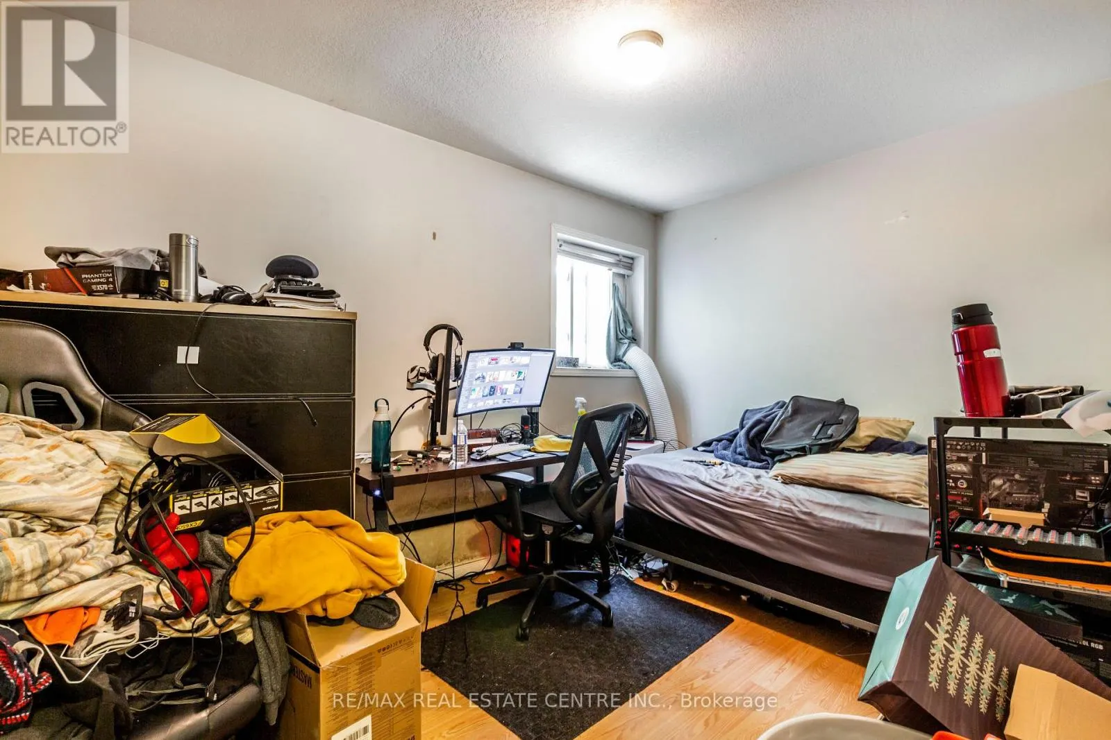104 OAKWOOD AVENUE