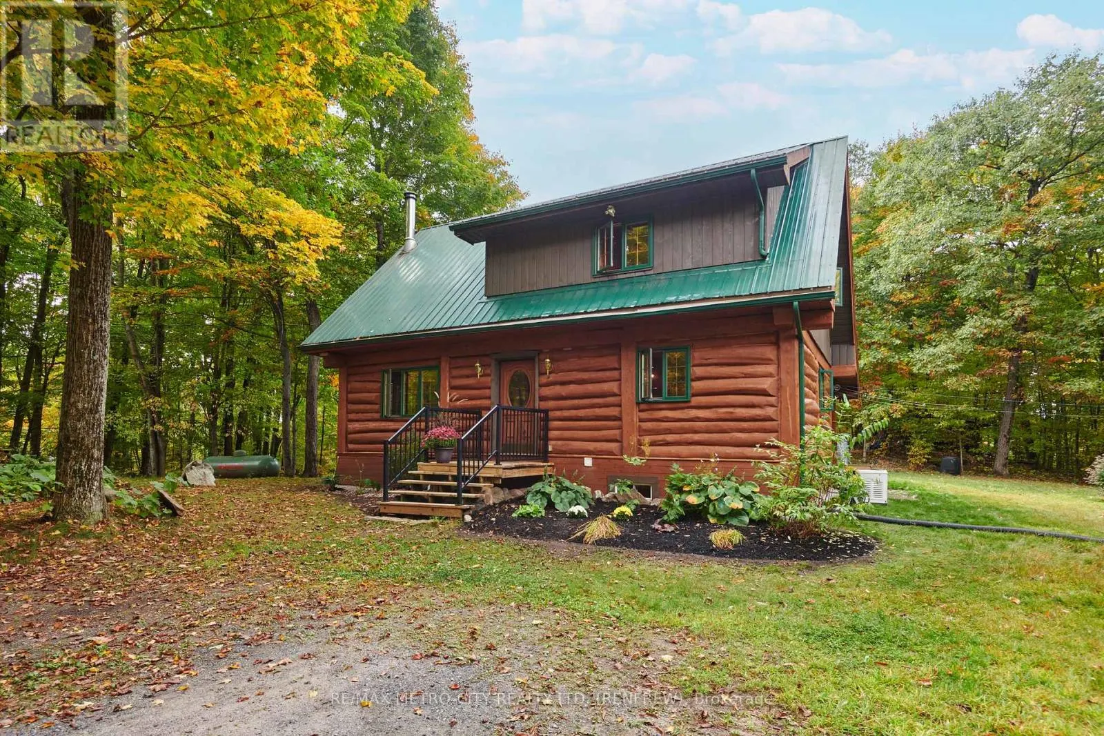 109 SCHARF LANE