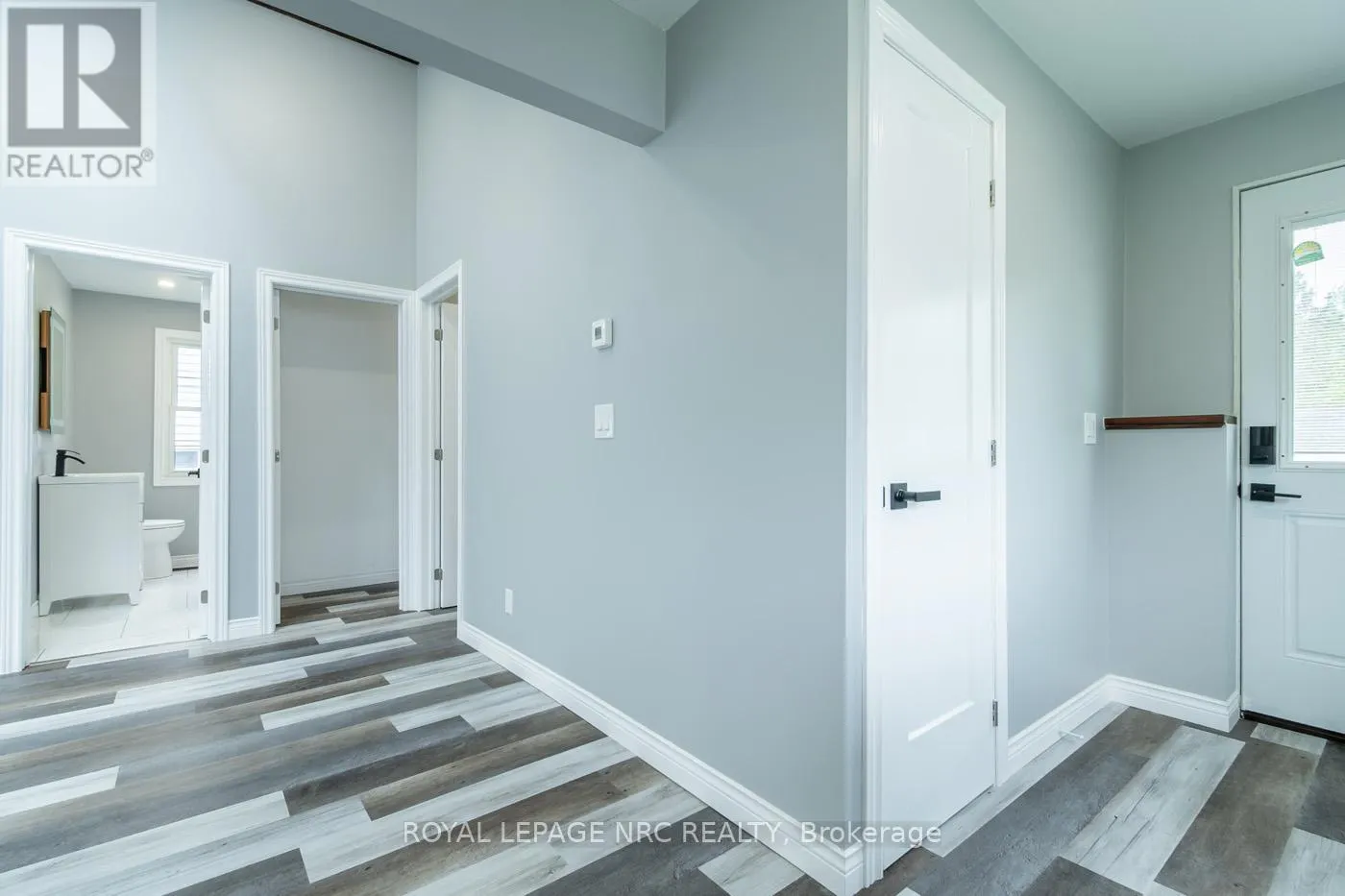 10556 WOODLAND DRIVE