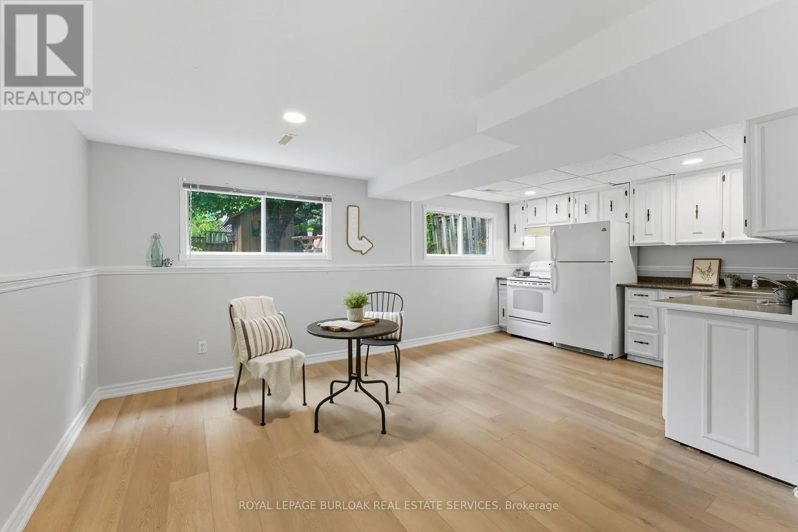 4960 GREENLANE ROAD