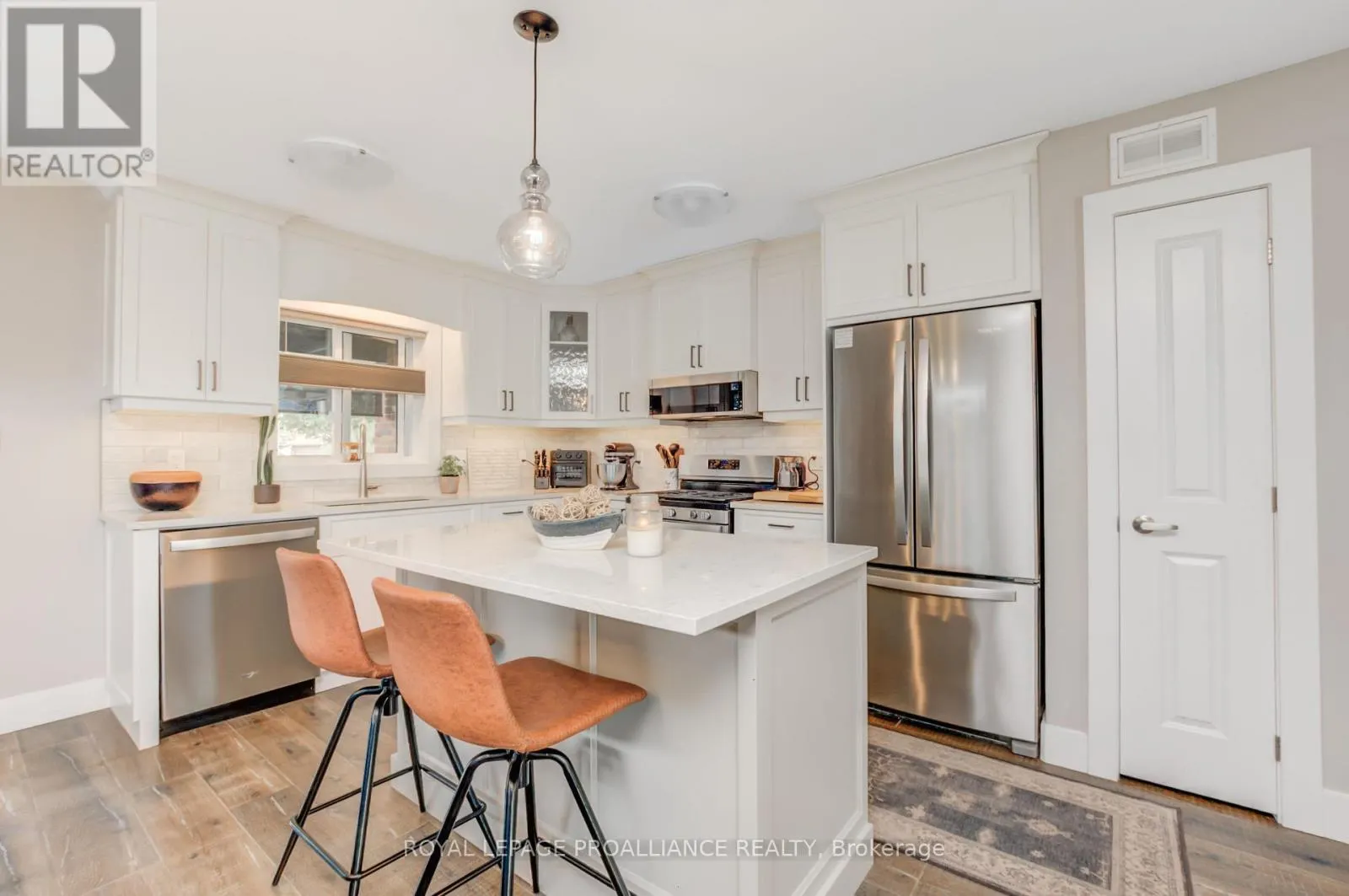 6 LAWRENCE AVENUE
