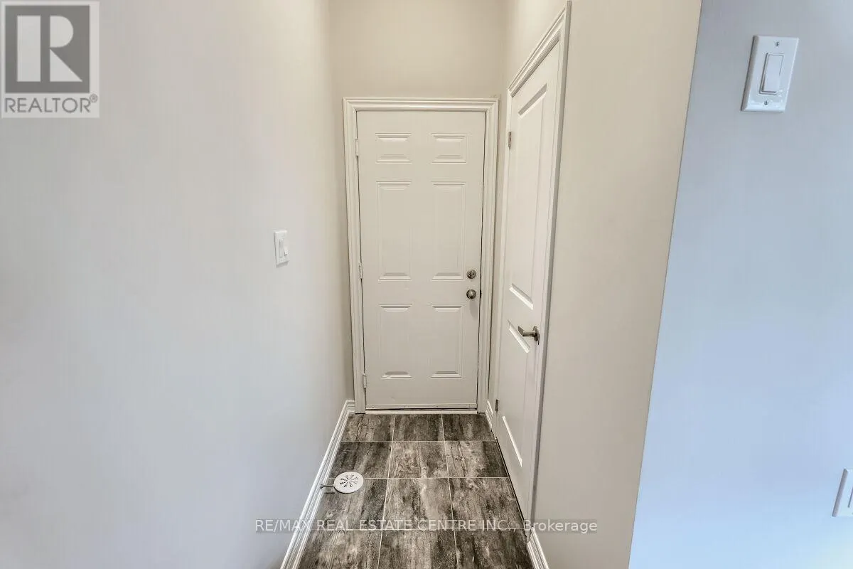 12 RAPIDS LANE