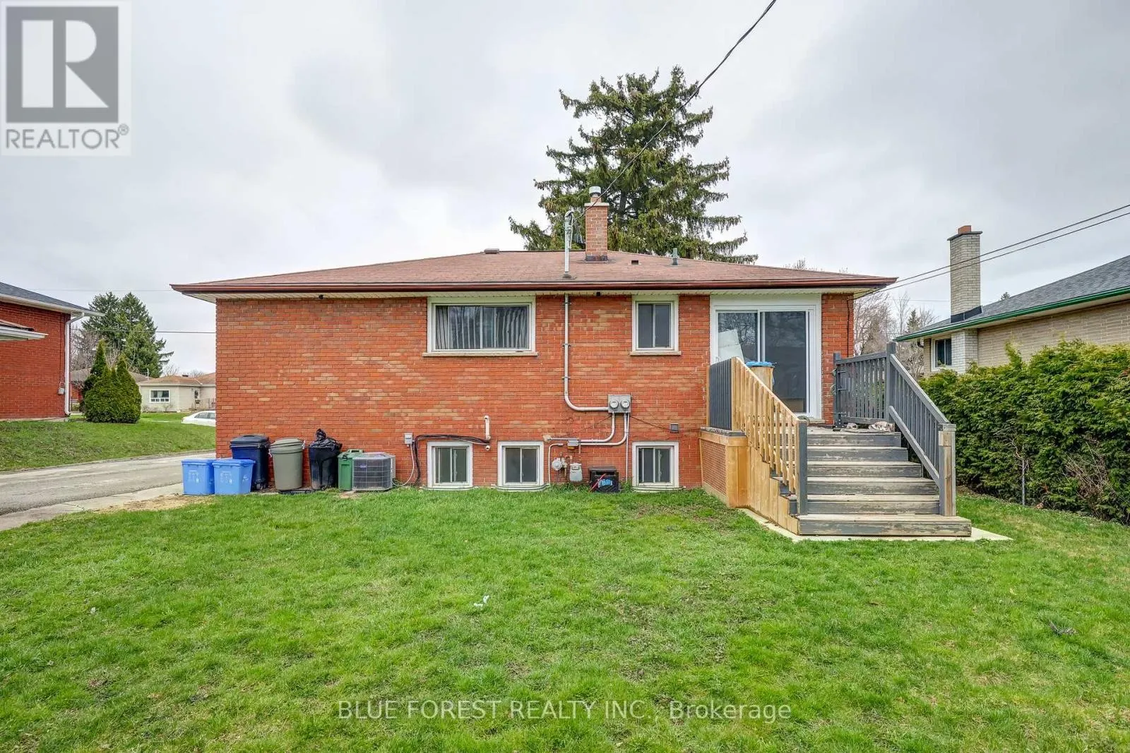 375 DIEPPE STREET