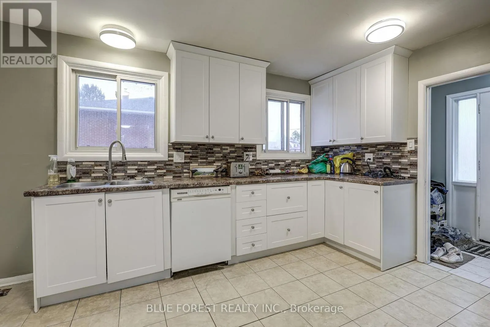 375 DIEPPE STREET