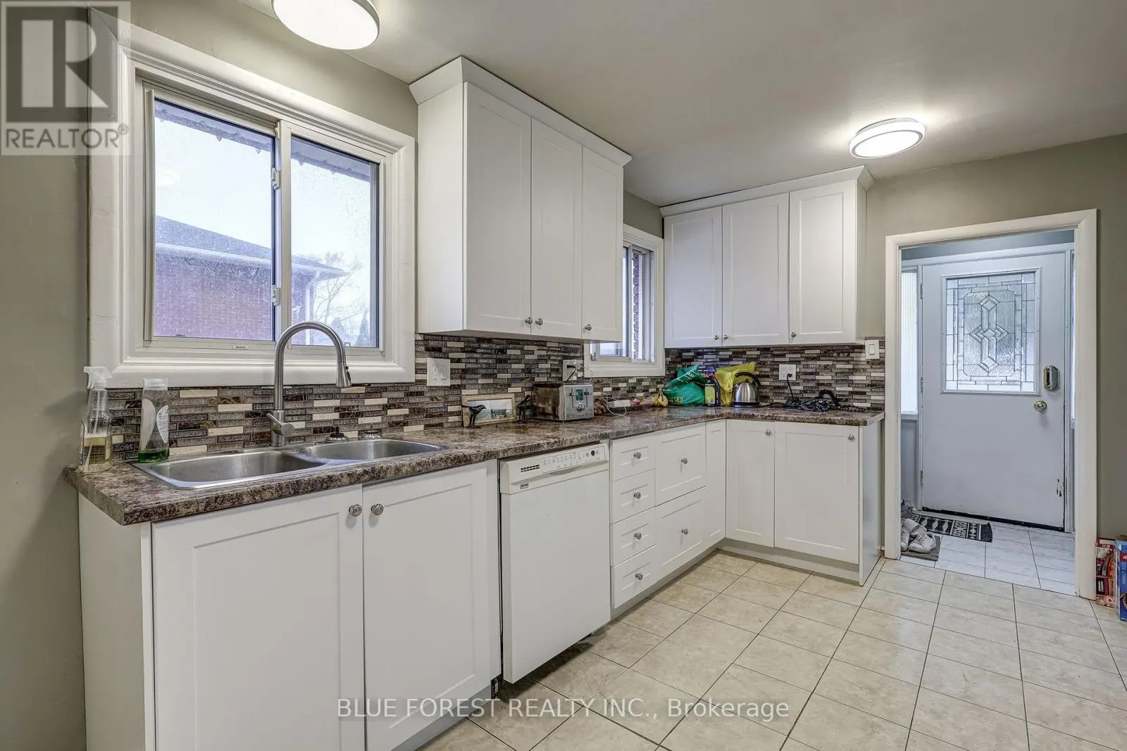 375 DIEPPE STREET