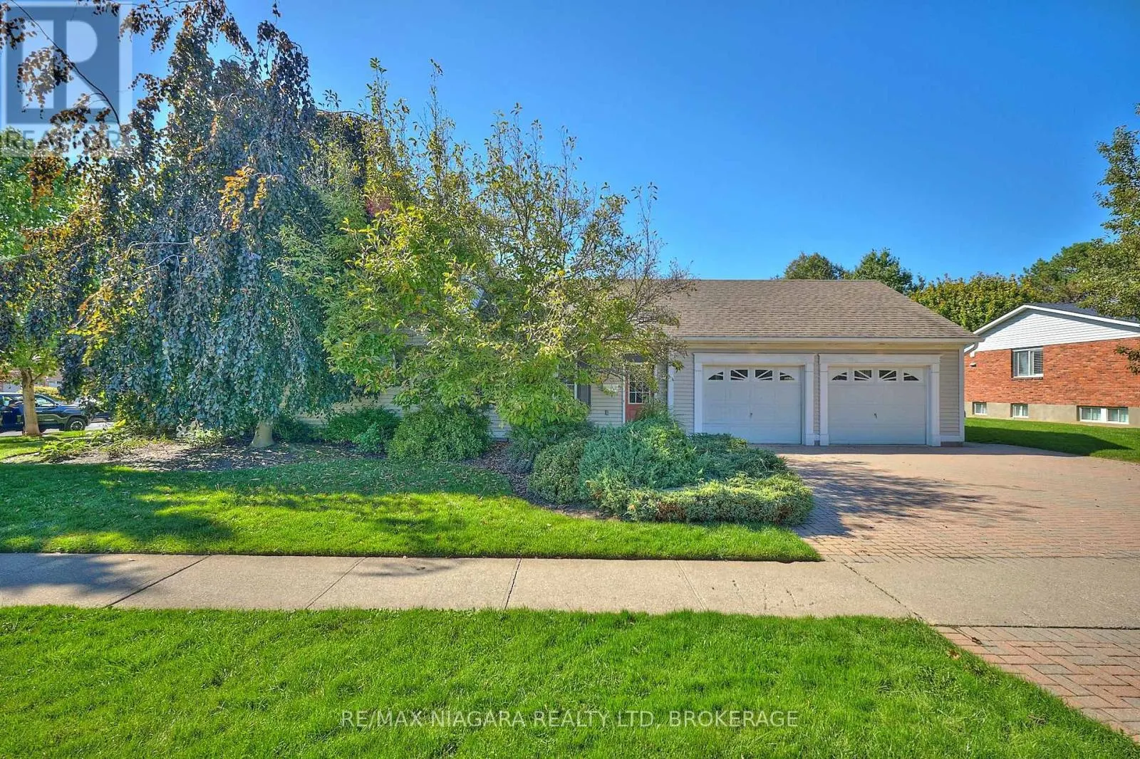 1 BRECKENRIDGE BOULEVARD