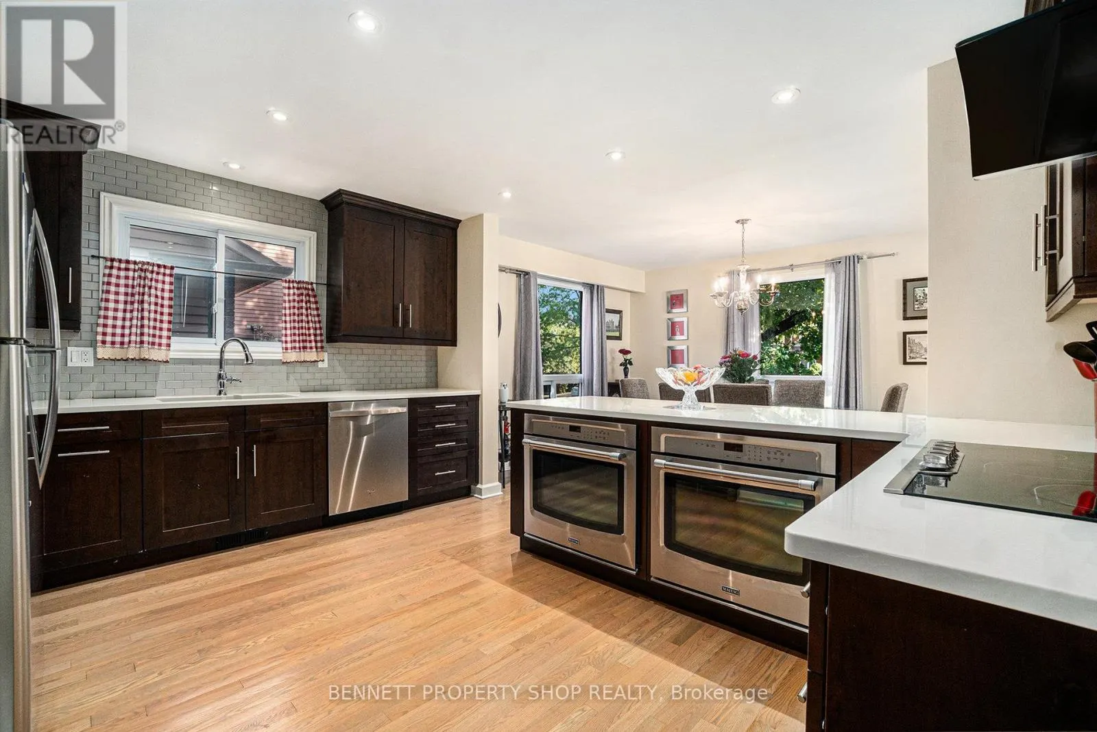 21 PATTERMEAD CRESCENT