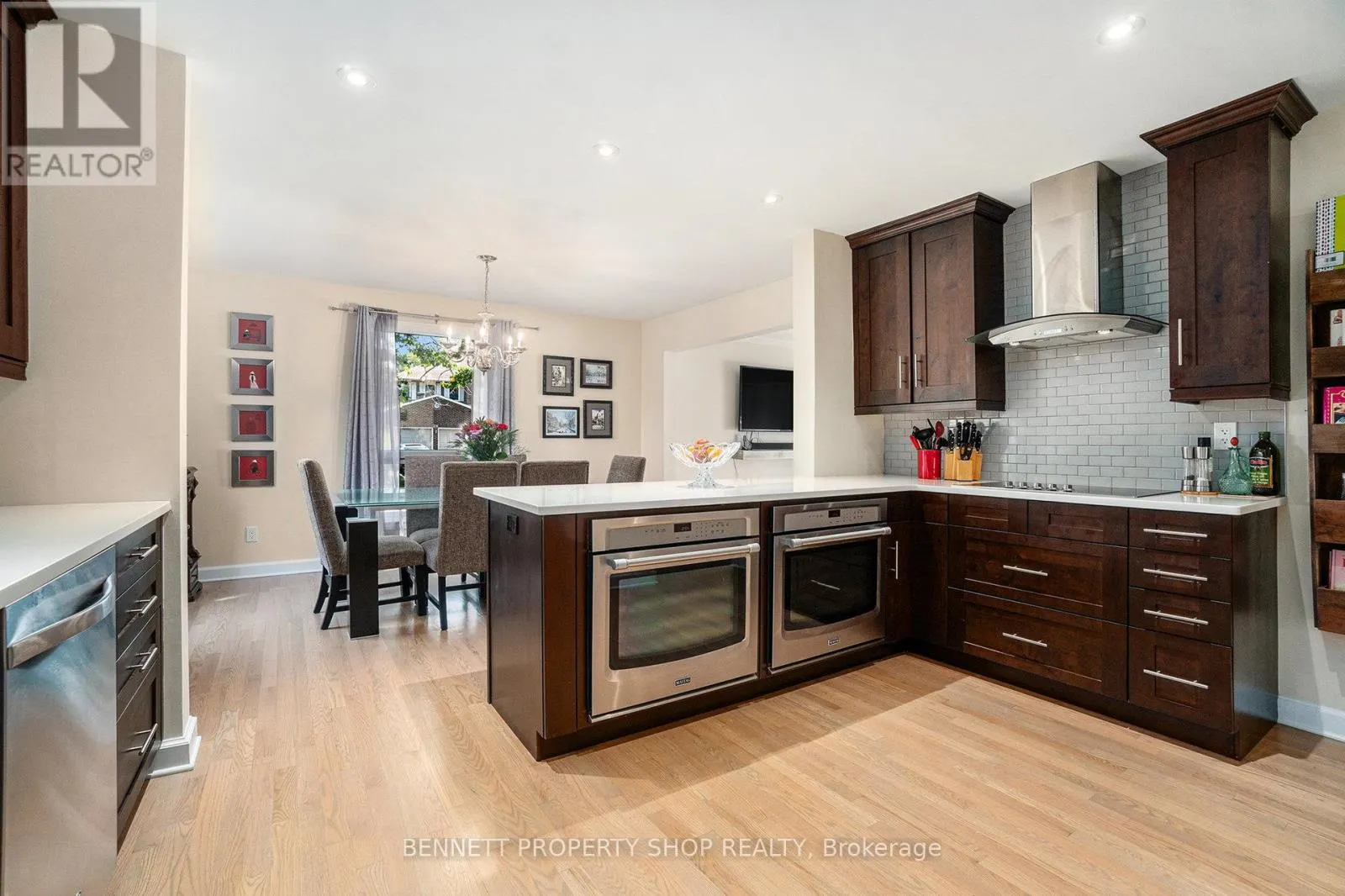 21 PATTERMEAD CRESCENT