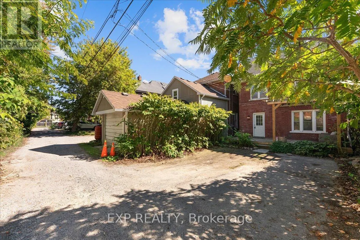 468 CHARLOTTE STREET