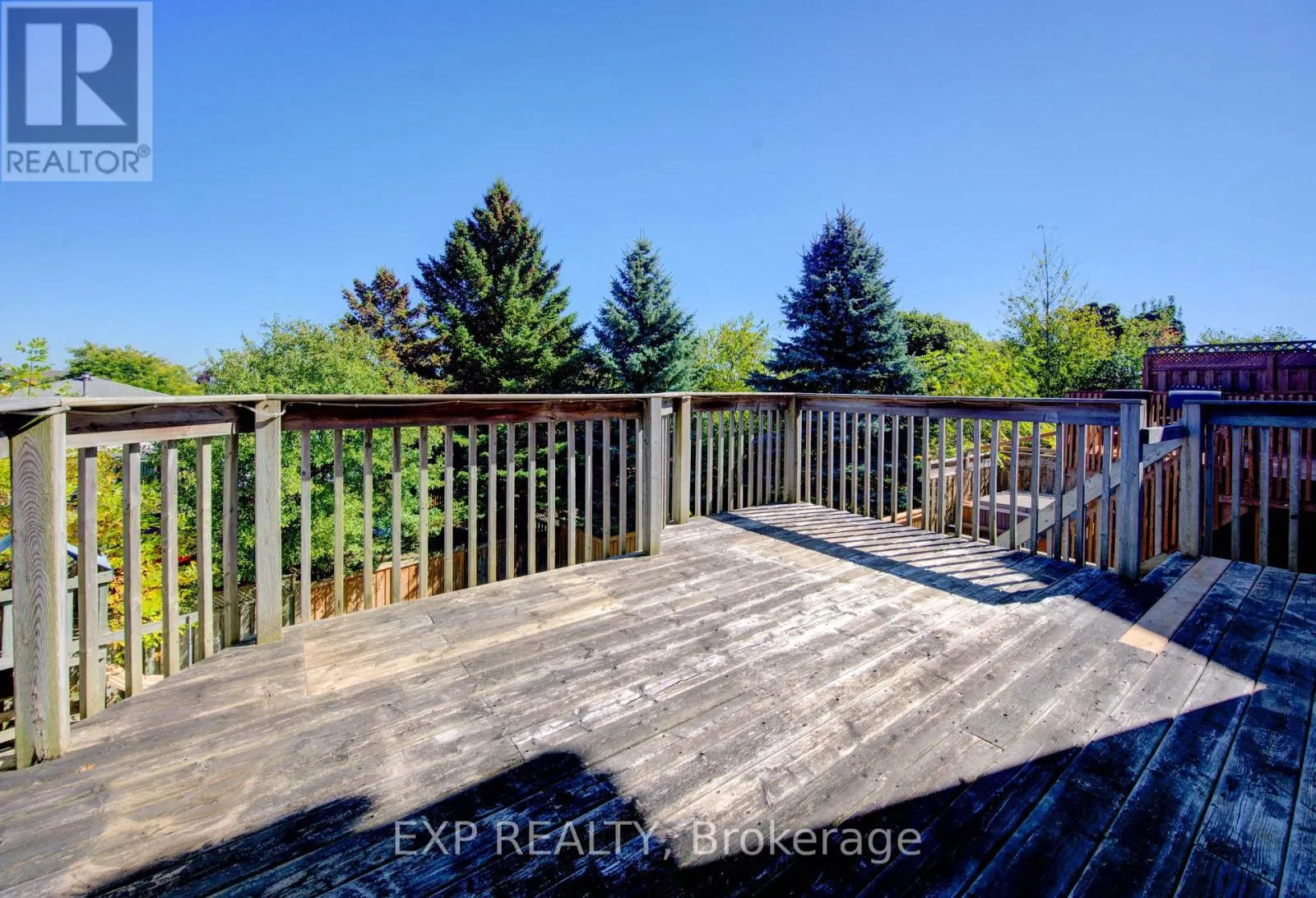 6 - 499 OAKVALE DRIVE