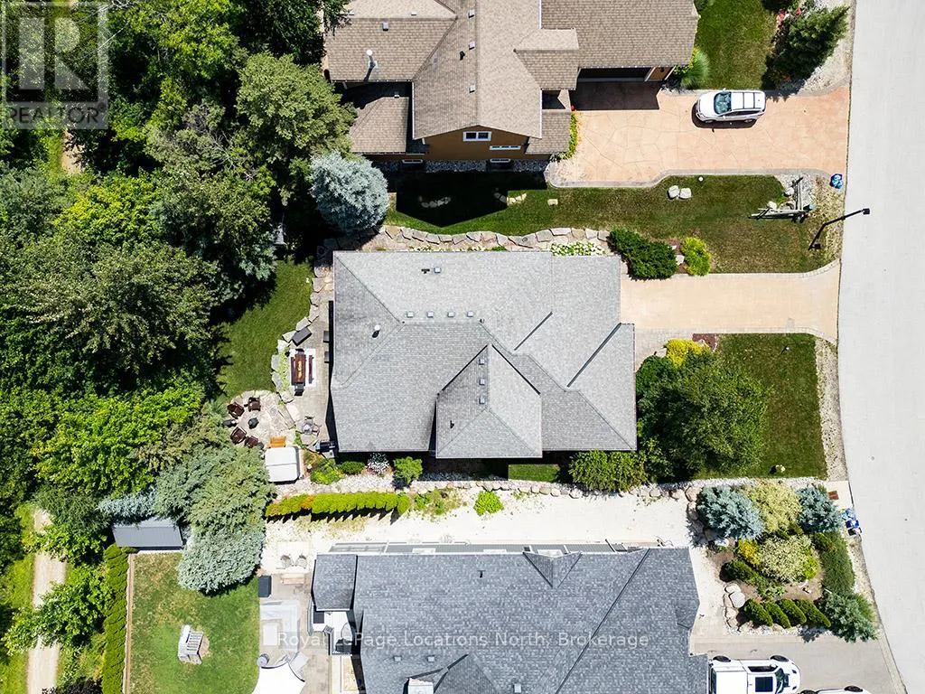 151 RANKIN'S CRESCENT