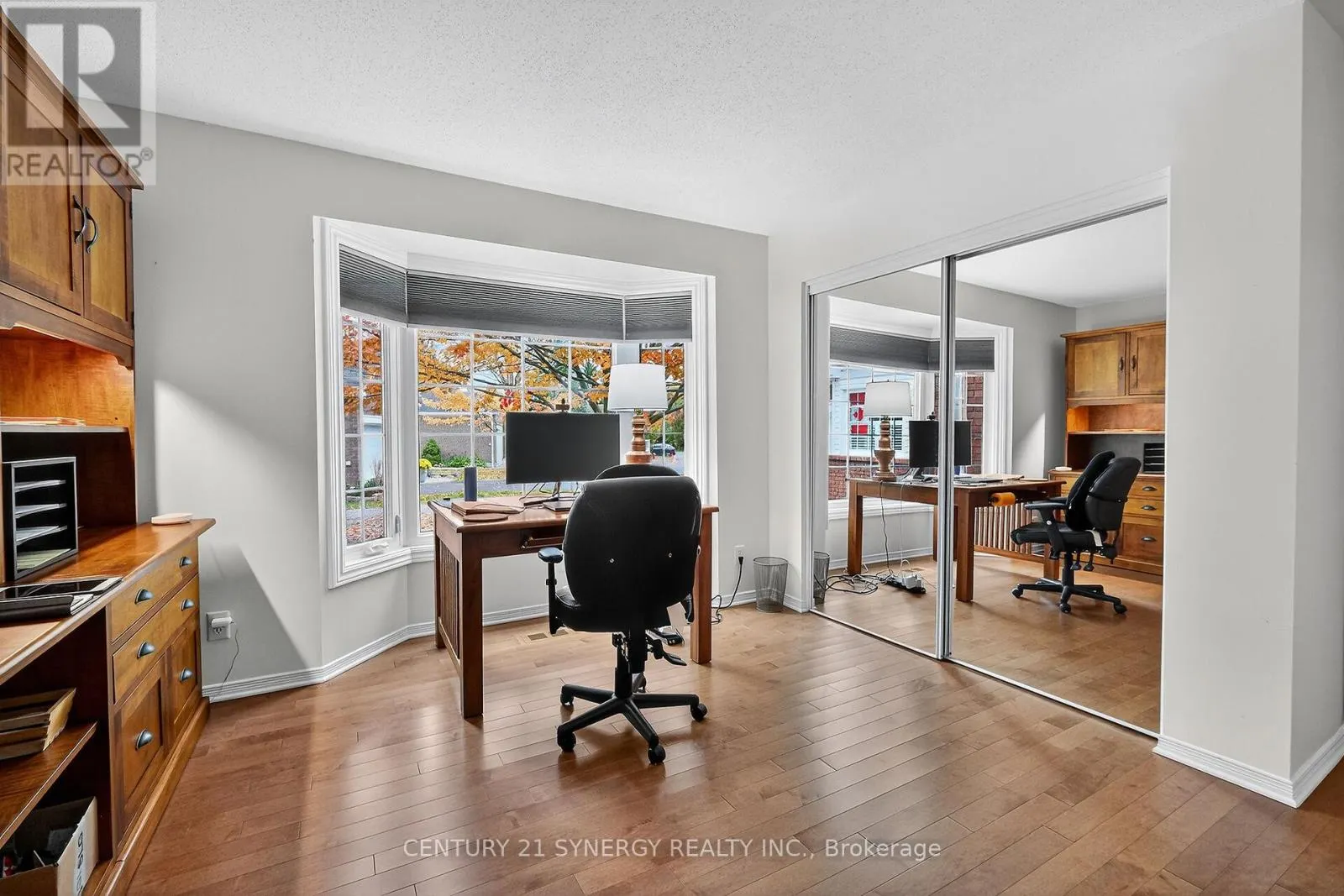 47 - 18 OYSTER BAY COURT