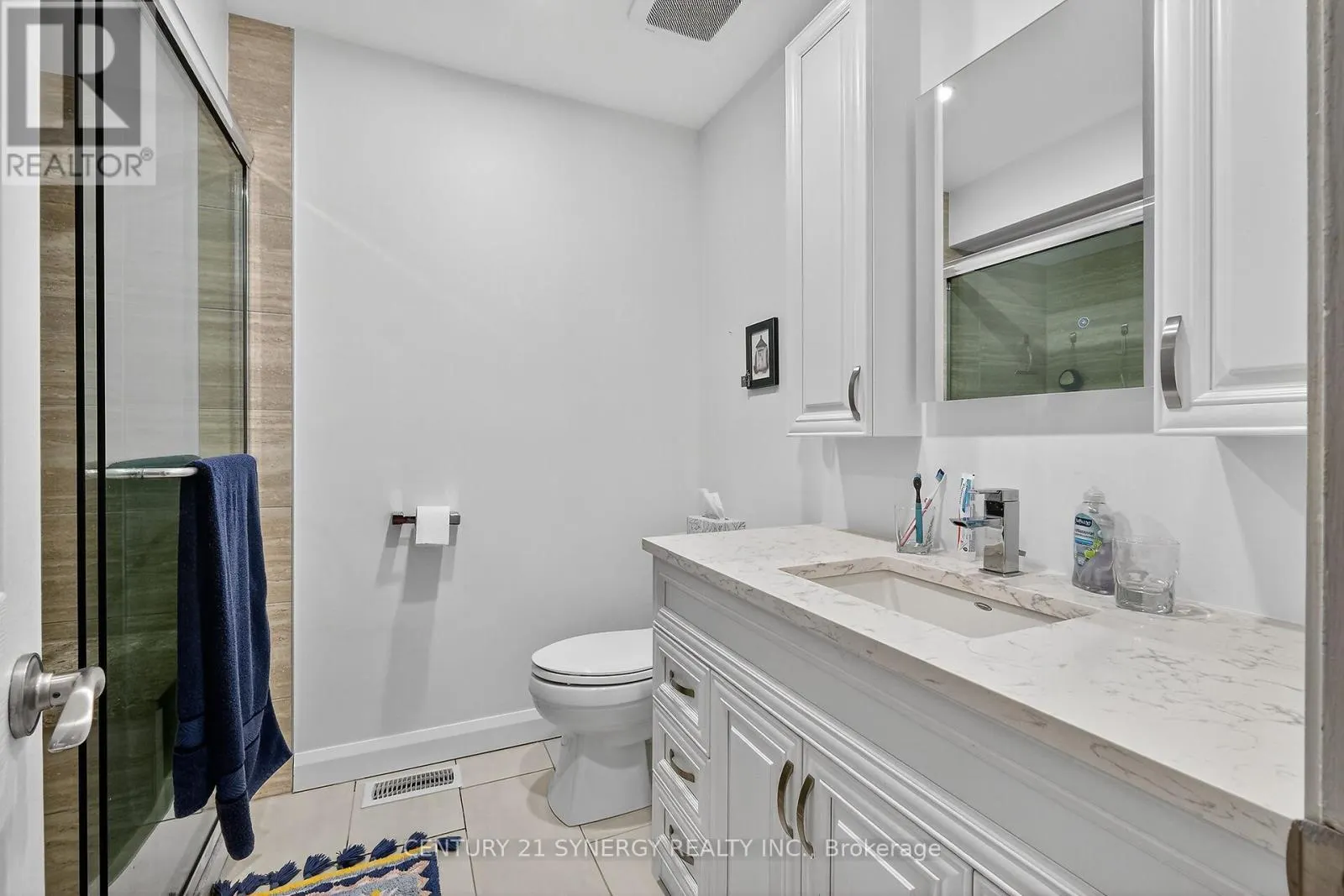 47 - 18 OYSTER BAY COURT
