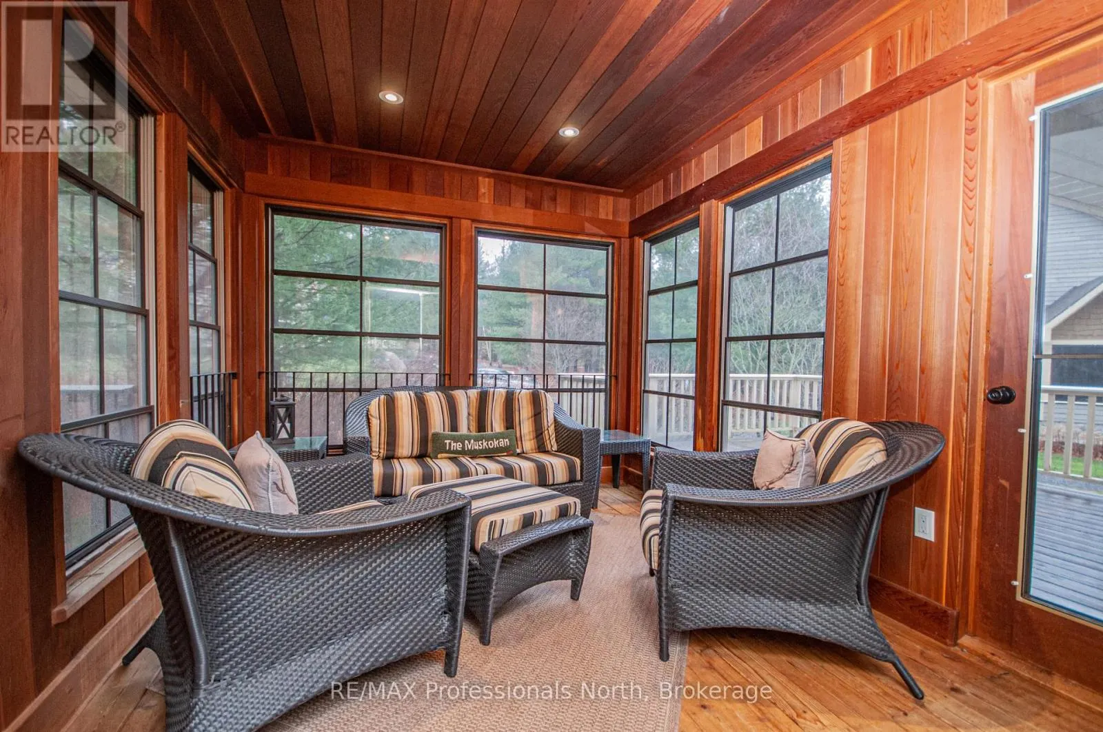 CARLING 4, W10 - 3876 MUSKOKA ROAD 118 WEST