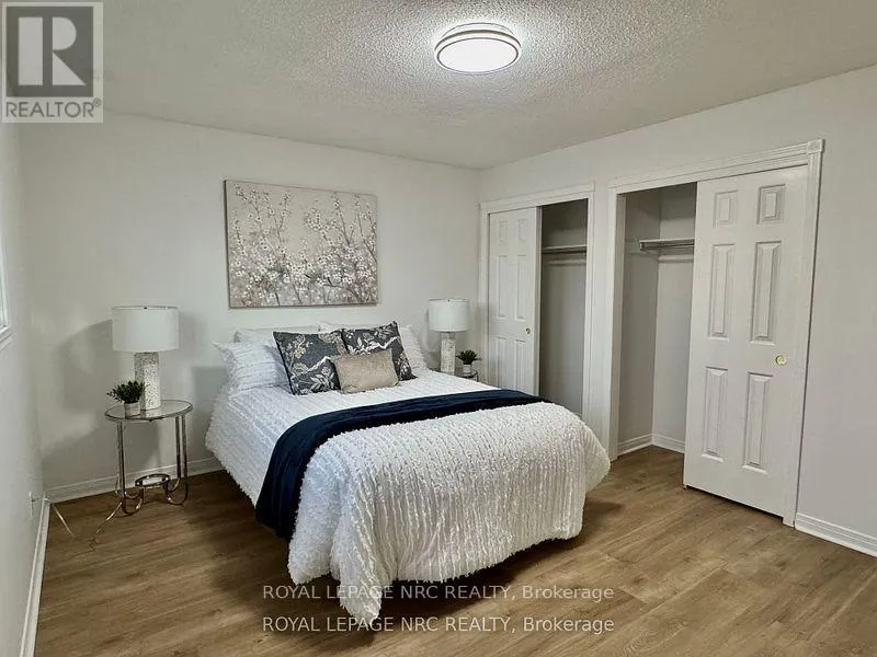 10 CORNWELL CIRCLE