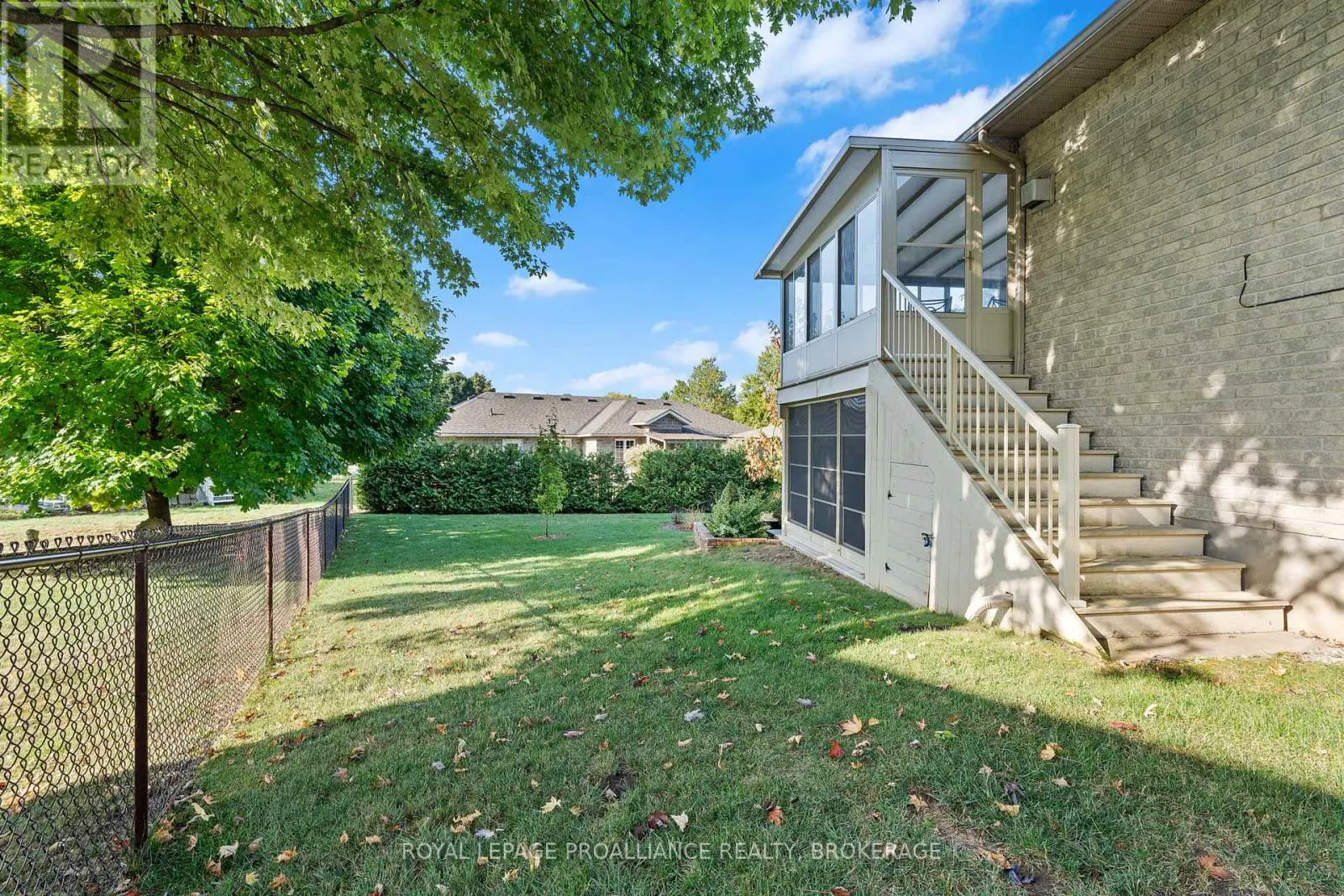 132 FARMSTEAD COURT