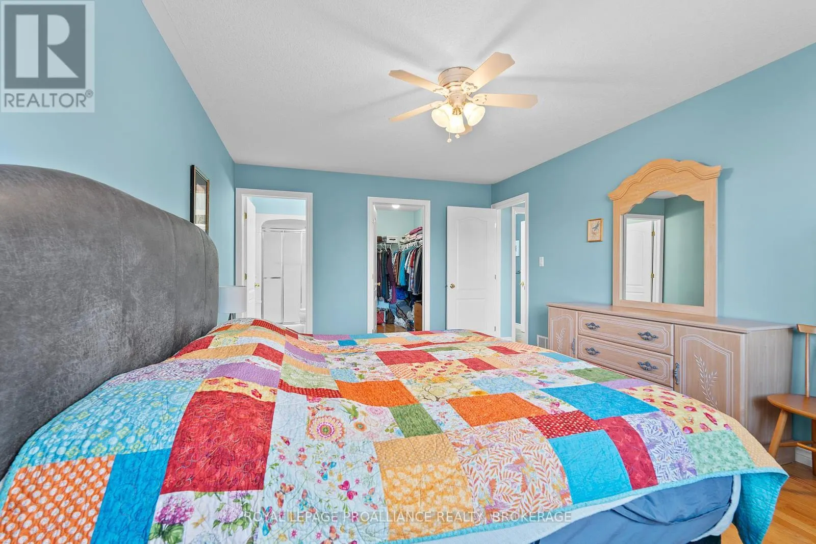 132 FARMSTEAD COURT