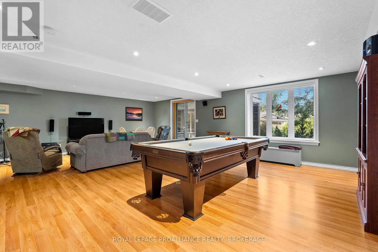 132 FARMSTEAD COURT