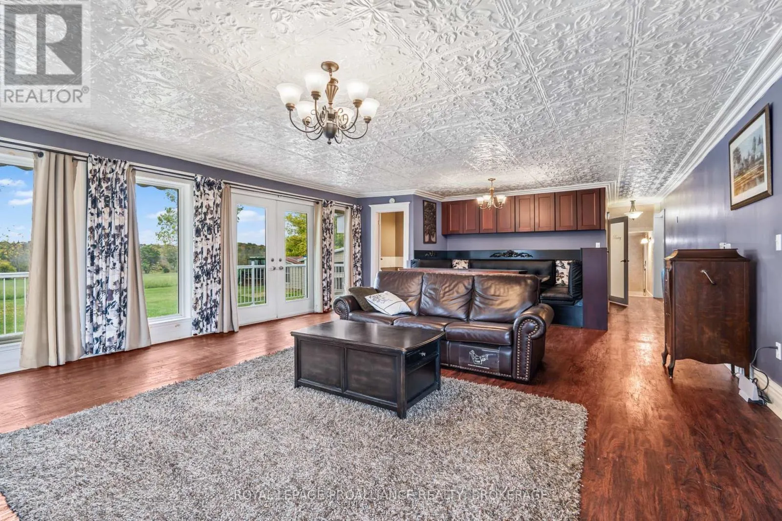 1551 COUNTY ROAD 1 E