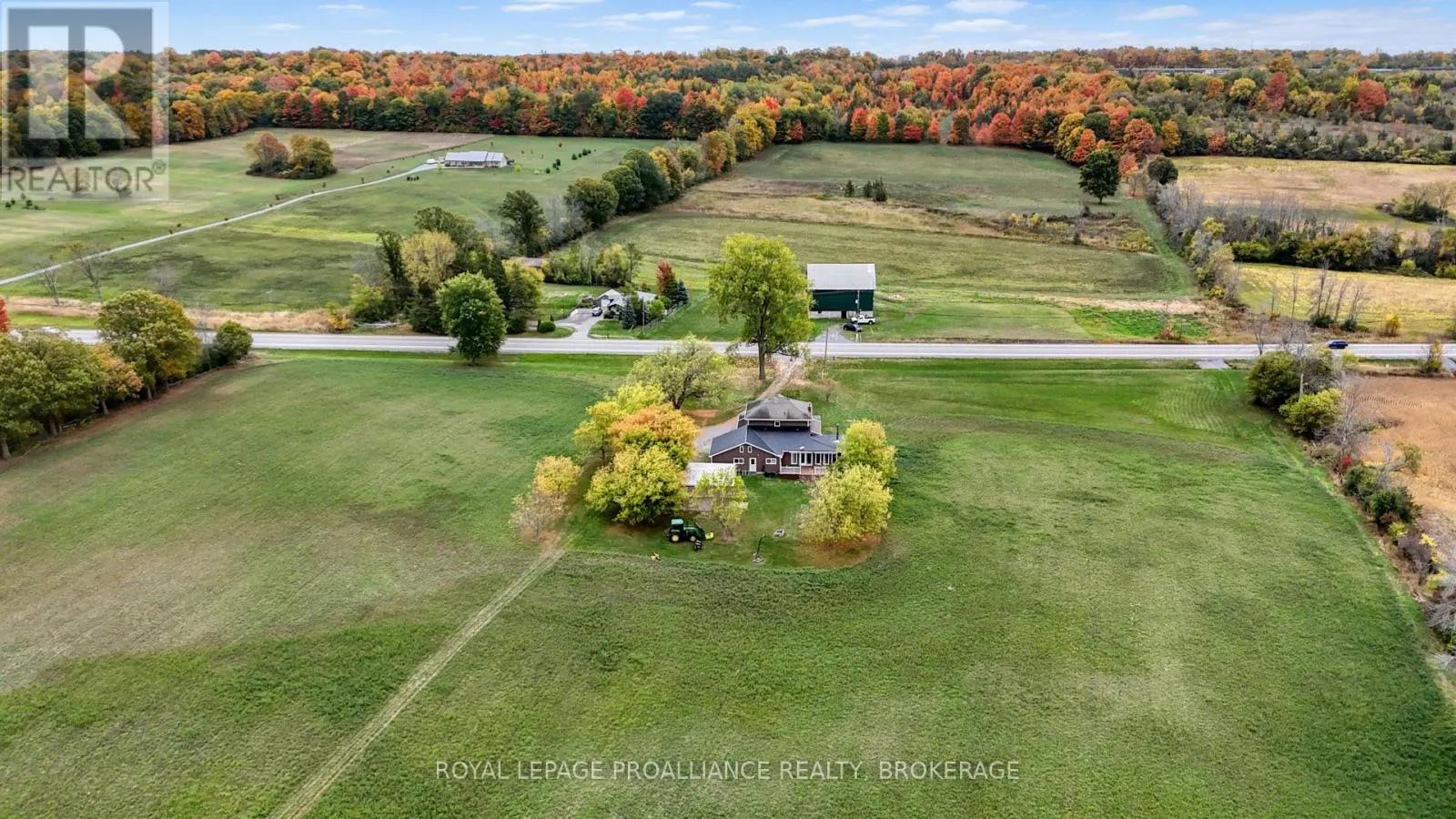 1551 COUNTY ROAD 1 E