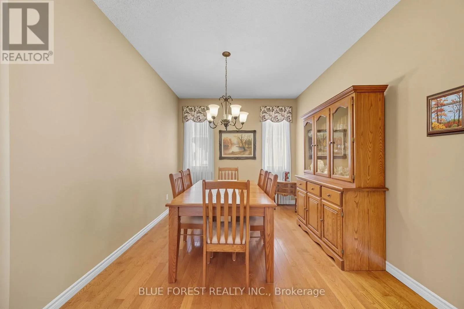 86 CALVERT LANE
