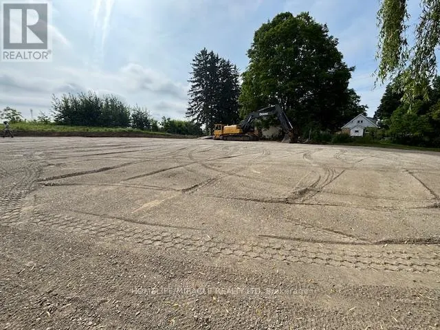 (SHOP) - 1047 PARKINSON ROAD