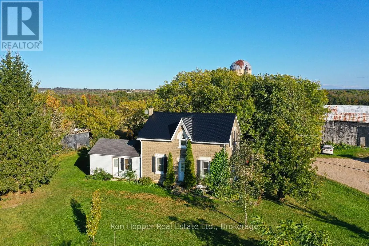 439567 SYDENHAM-LAKESHORE DRIVE