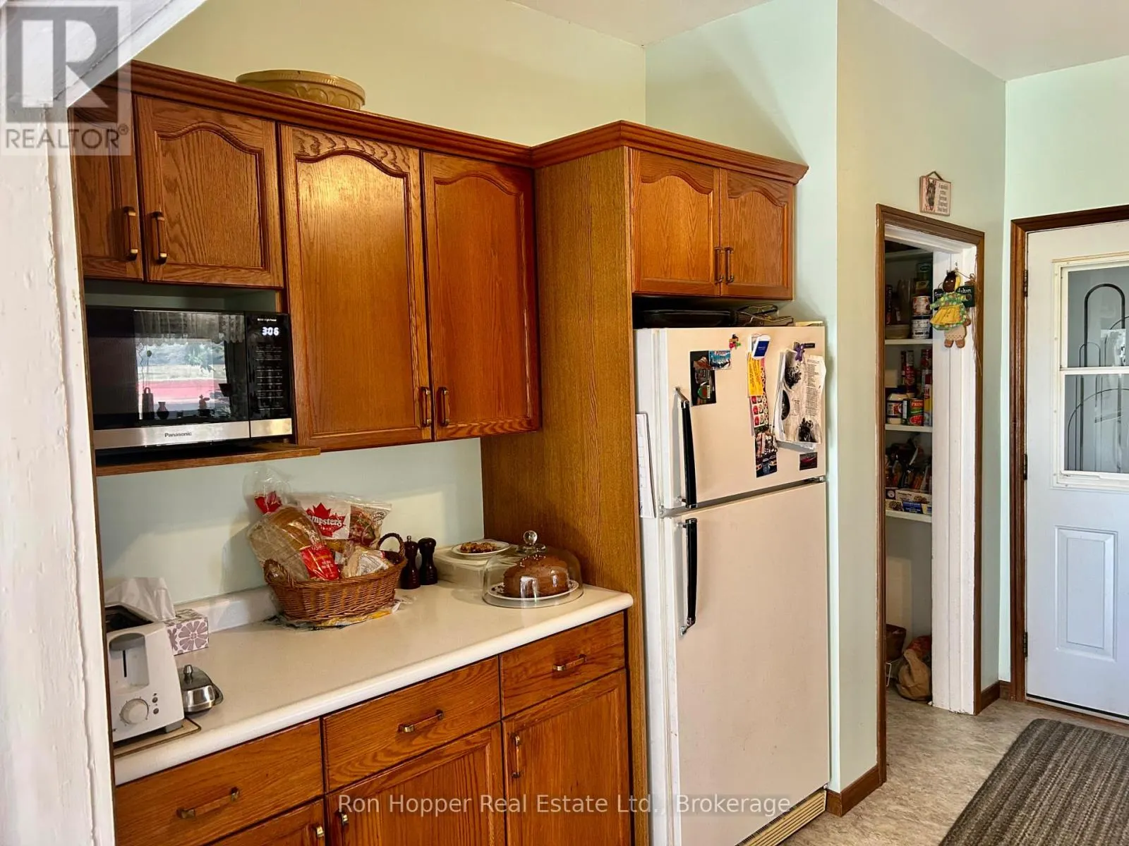 439567 SYDENHAM-LAKESHORE DRIVE
