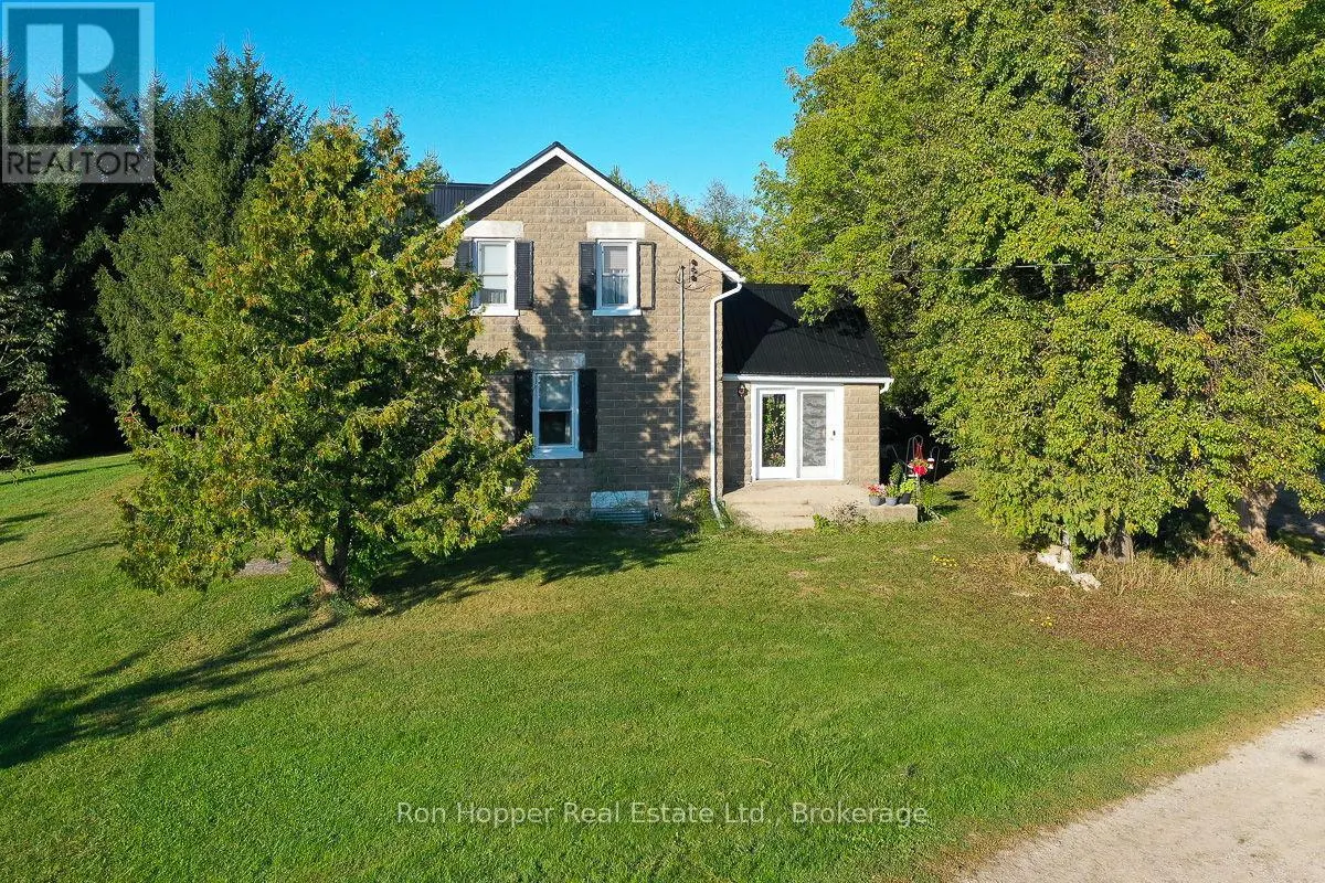 439567 SYDENHAM-LAKESHORE DRIVE