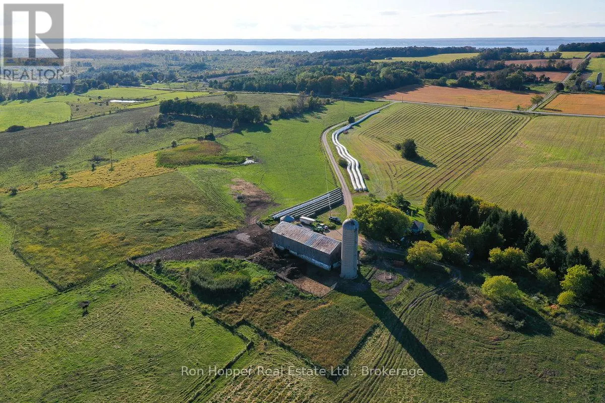 439567 SYDENHAM-LAKESHORE DRIVE