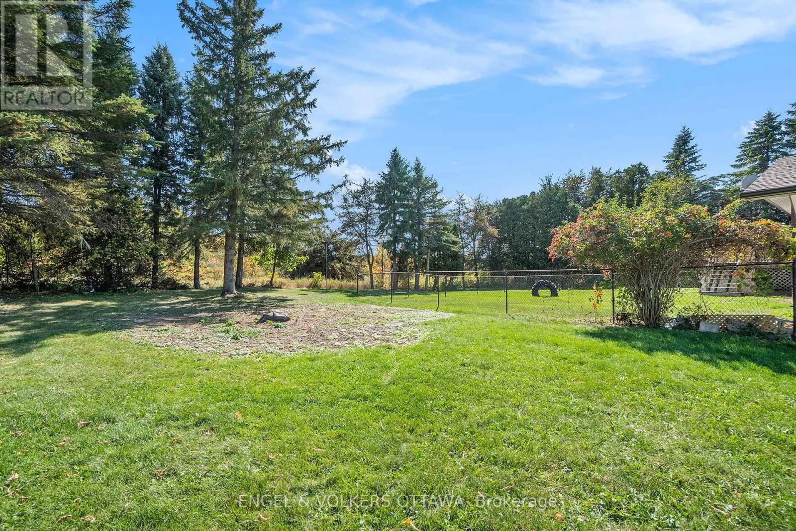 258 HERRICK DRIVE, RR#1, ARNPRIOR DRIVE