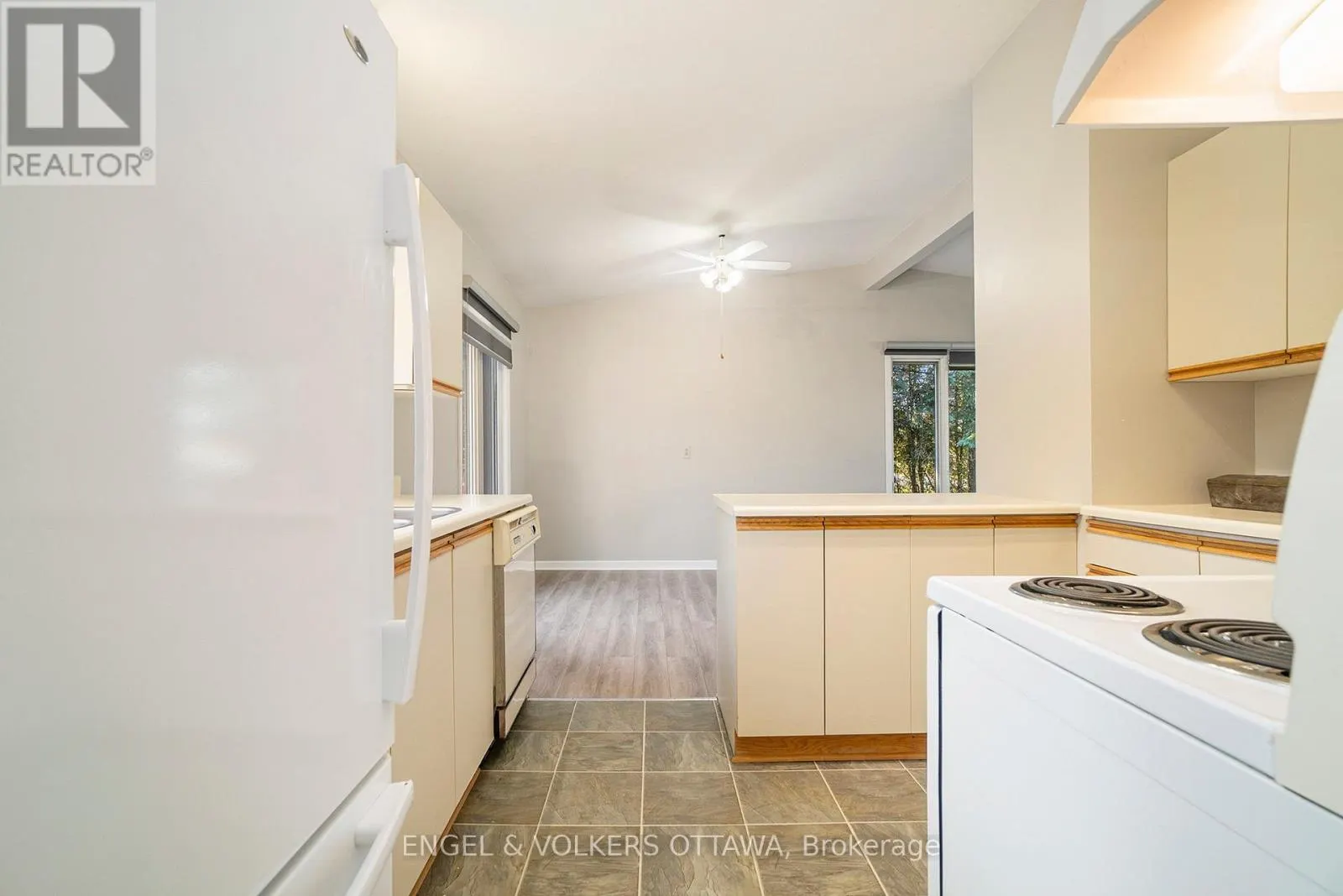 258 HERRICK DRIVE, RR#1, ARNPRIOR DRIVE