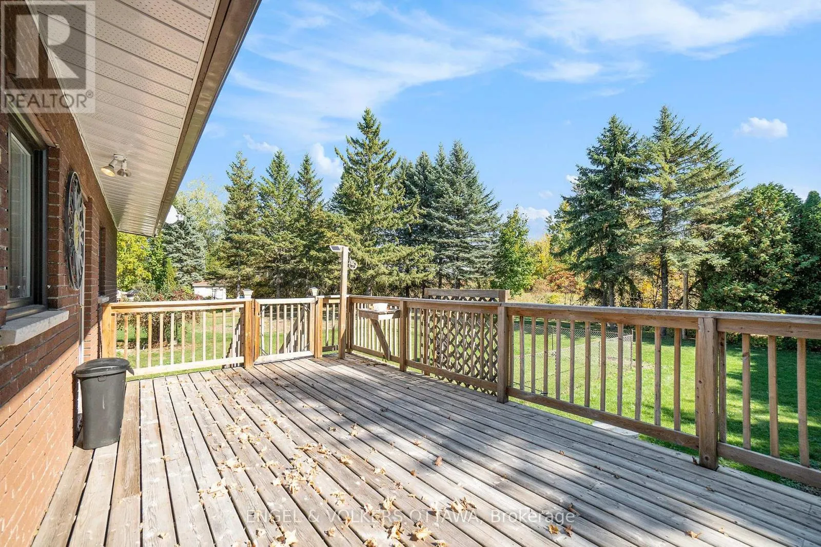 258 HERRICK DRIVE, RR#1, ARNPRIOR DRIVE