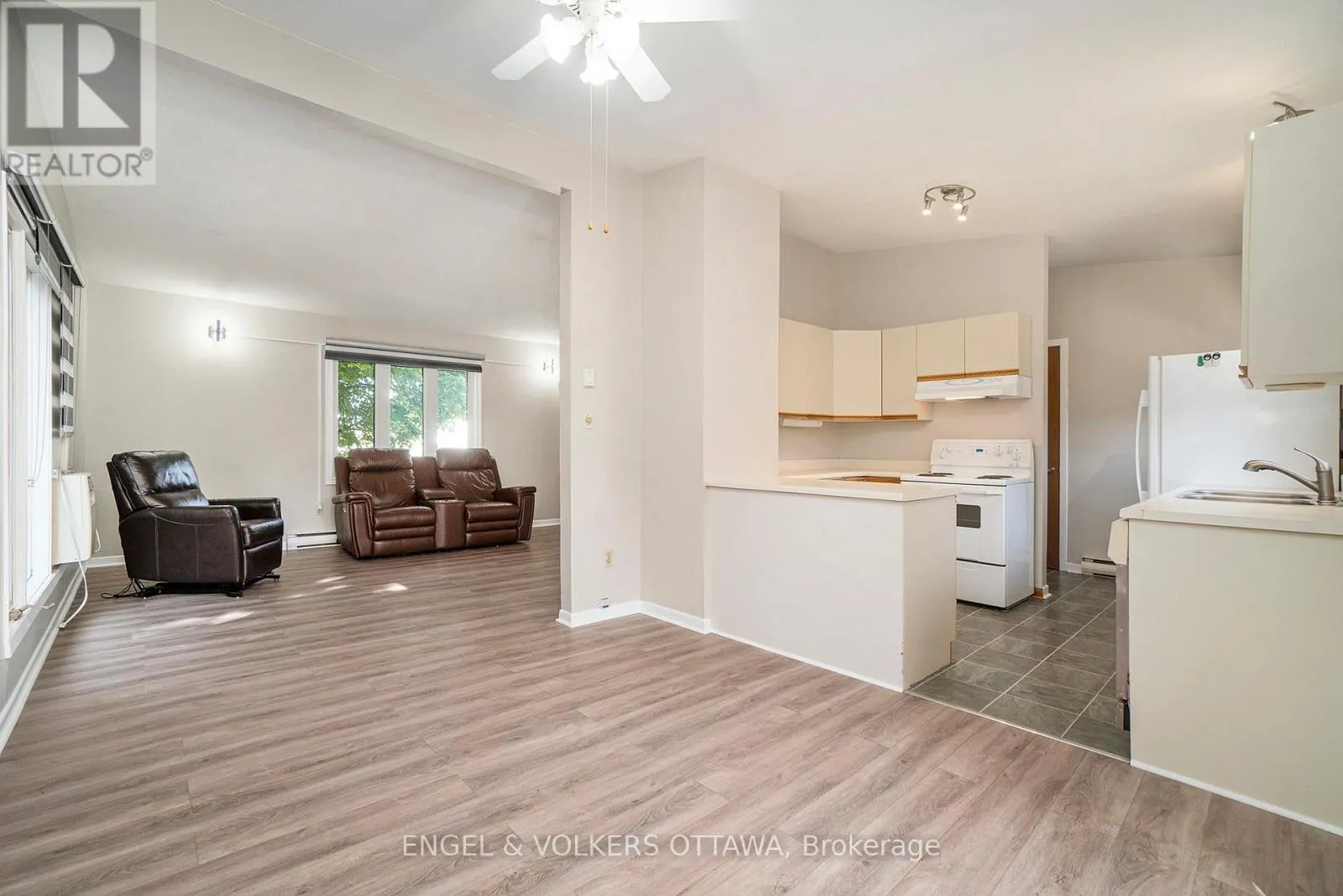 258 HERRICK DRIVE, RR#1, ARNPRIOR DRIVE