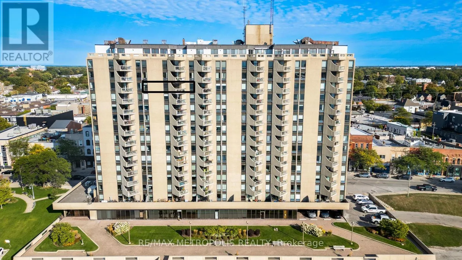 1306 - 155 FRONT STREET N