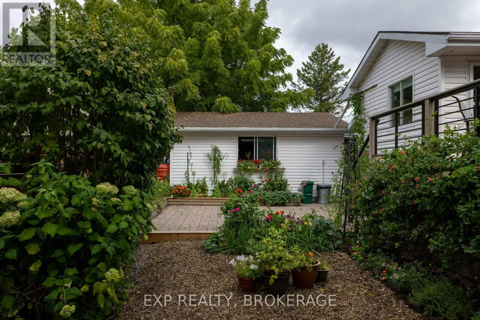 57 LAKEVIEW AVENUE