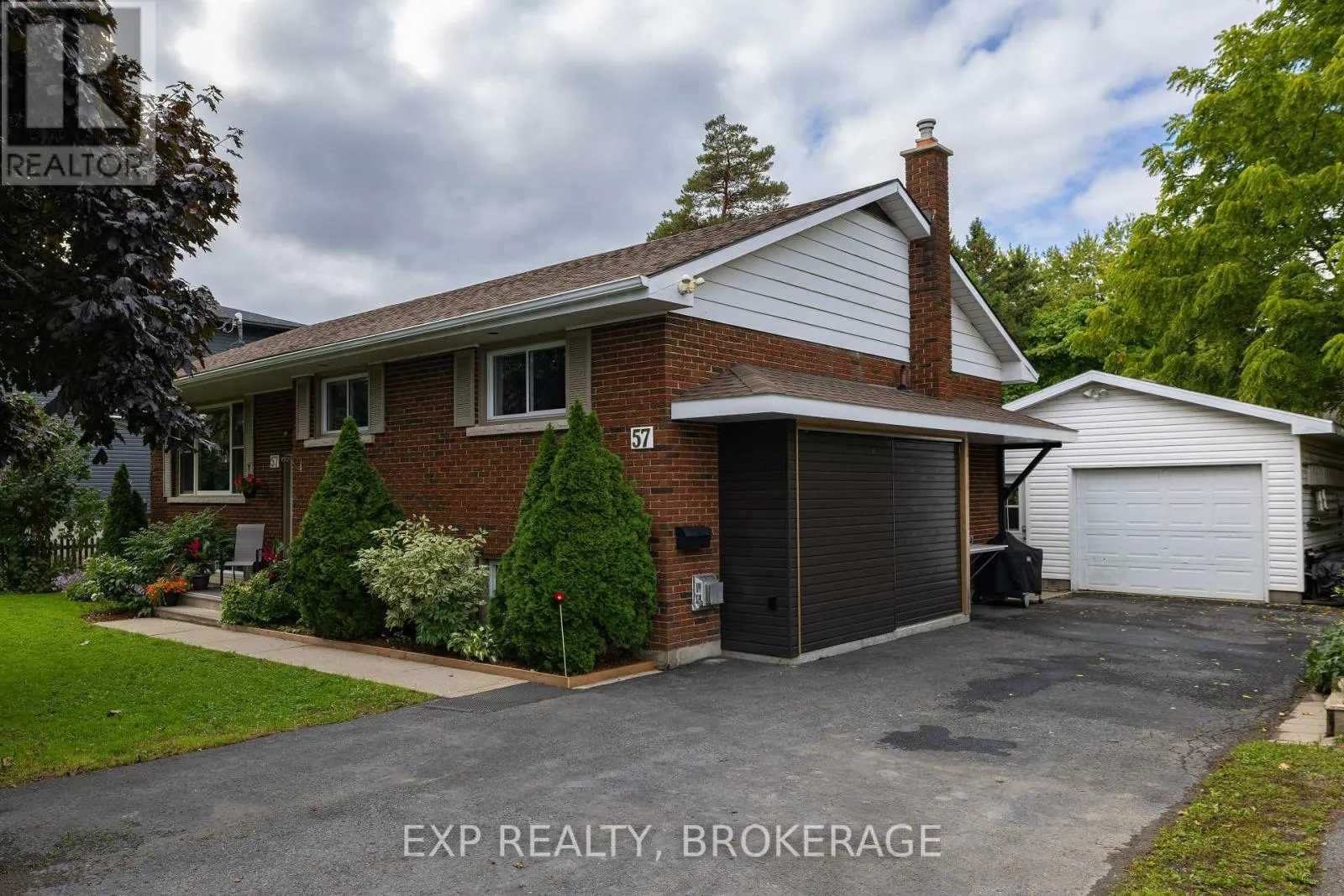 57 LAKEVIEW AVENUE