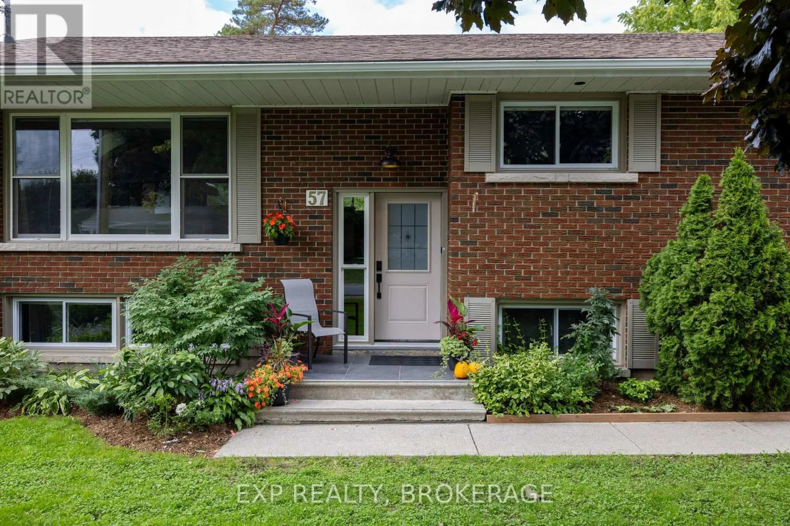 57 LAKEVIEW AVENUE