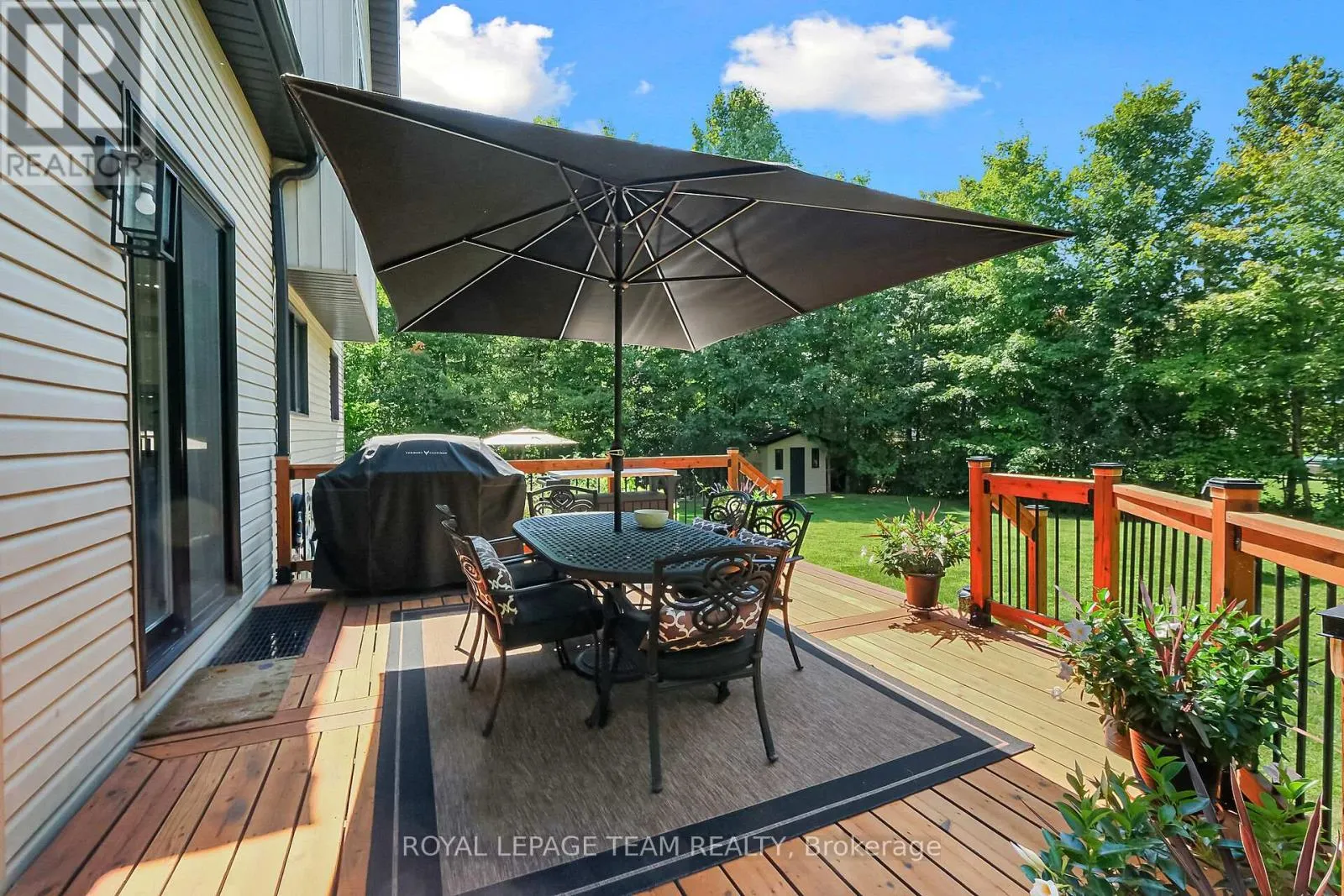 2893 BARLOW CRESCENT