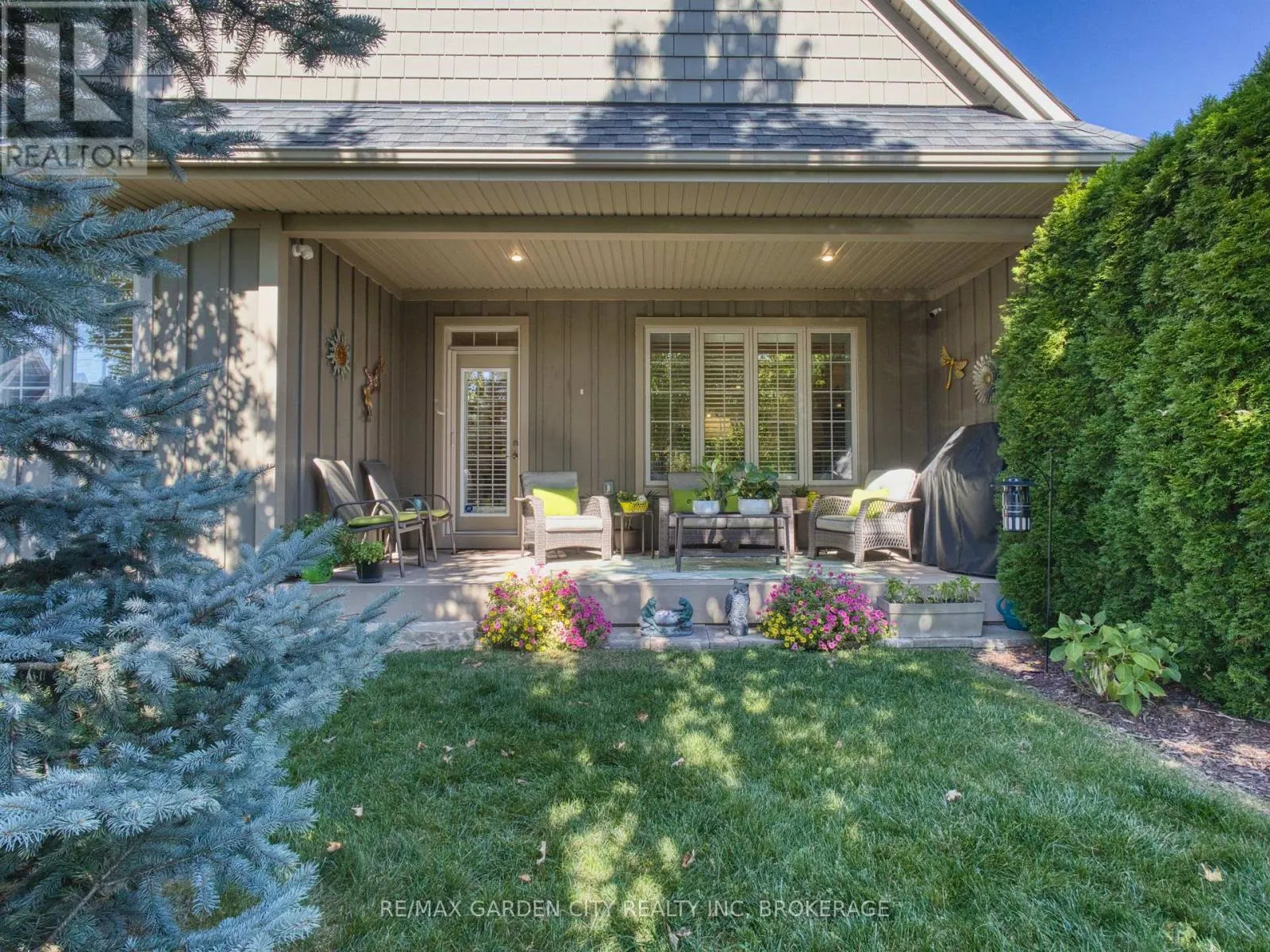 15 - 215 VANSICKLE ROAD, #15