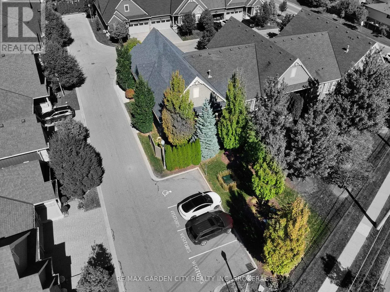 15 - 215 VANSICKLE ROAD, #15