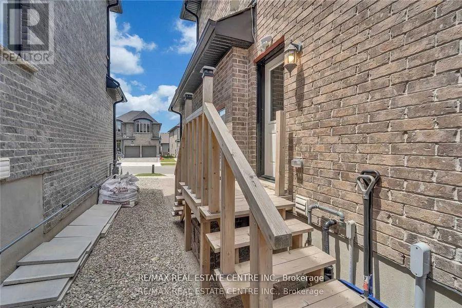 204 FOREST CREEK DRIVE