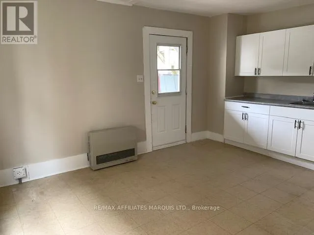 2 BALDWIN AVENUE