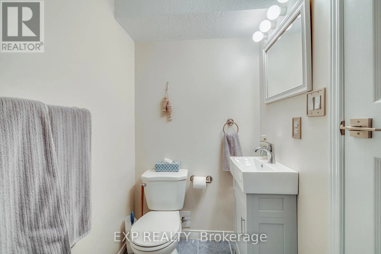 220 PROSPERITY DRIVE